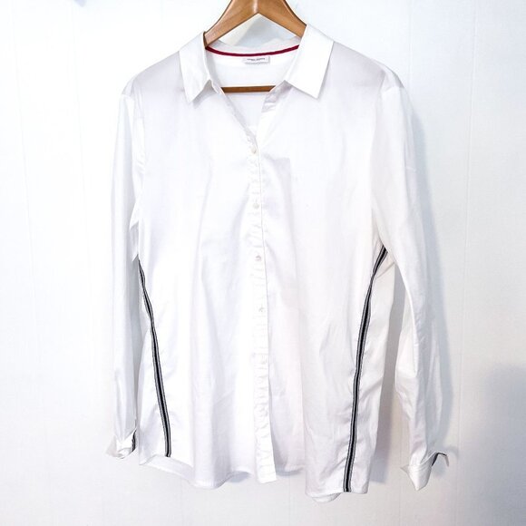 Gerry Weber Tops - Gerry Weber white shirt with ribbon side trim Size 14